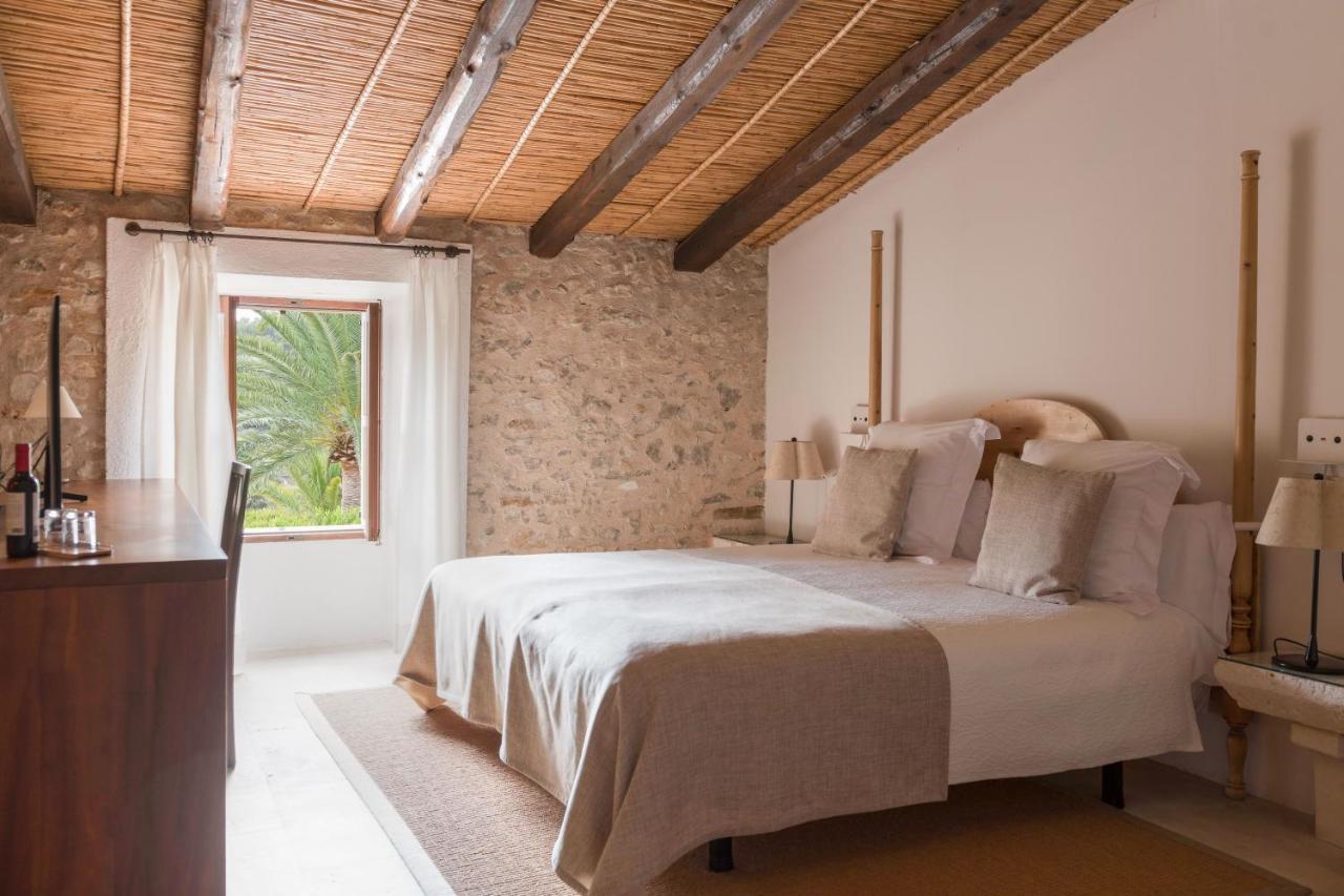 Monnaber Vell Hotel Campanet Exterior photo