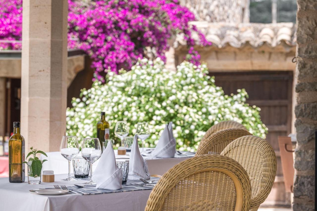 Monnaber Vell Hotel Campanet Exterior photo