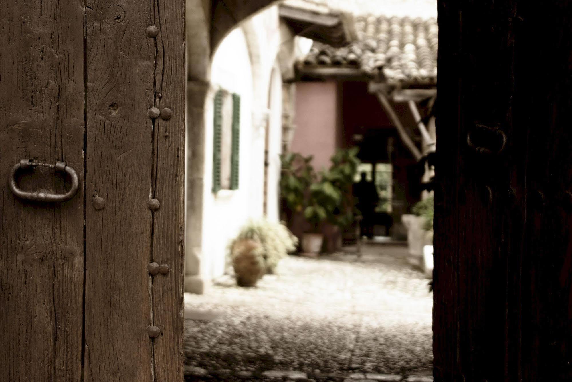 Monnaber Vell Hotel Campanet Exterior photo